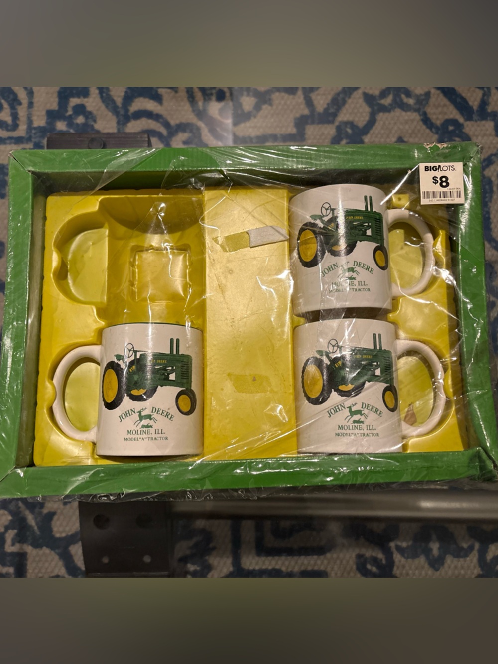 John Deere tractor mug set